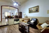 House with garden and pool for sale in Florida