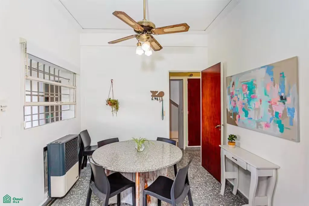 SALE 4 MAIN ROOM HOUSE WITH POOL, FLORIDA, VICENTE LOPEZ